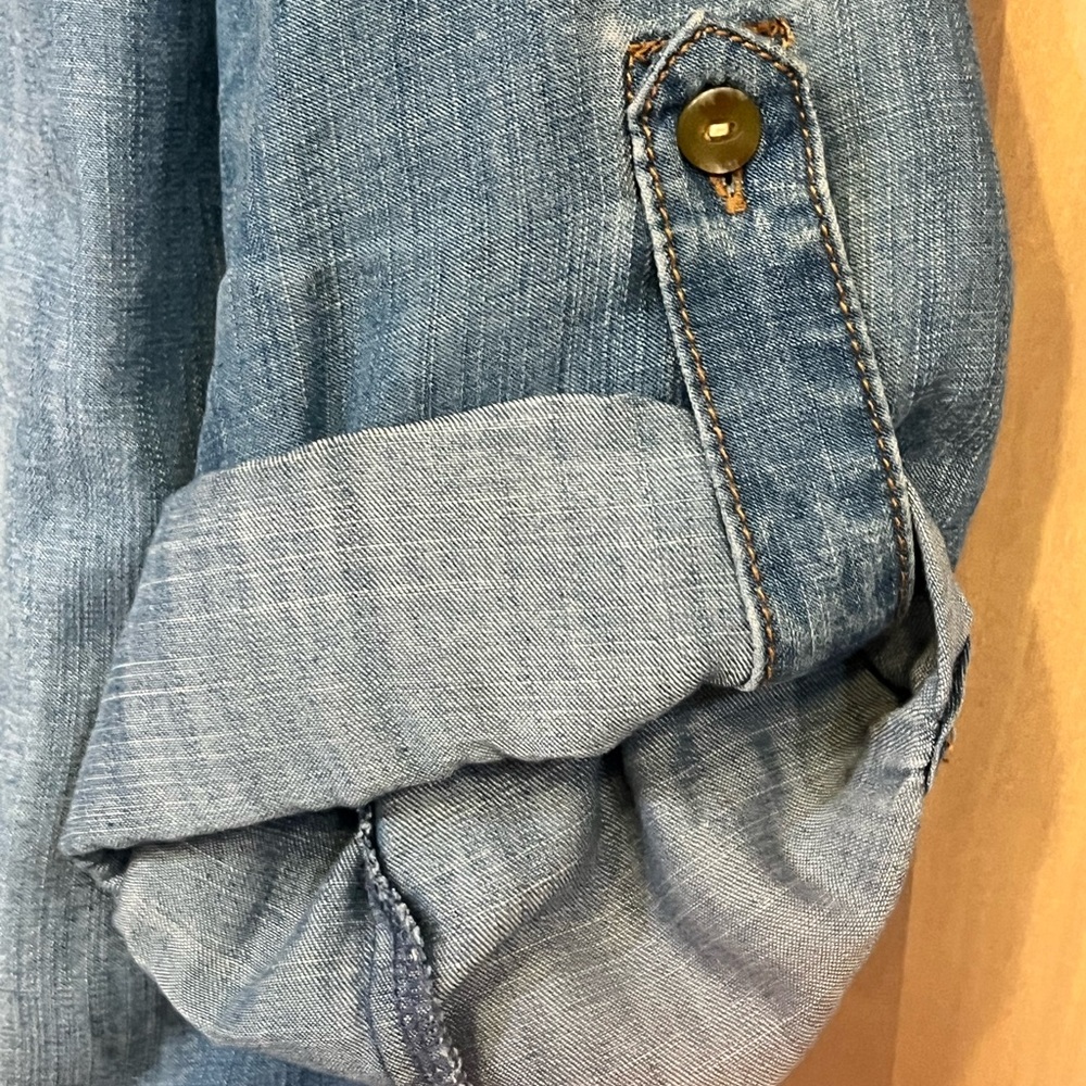 CHICOS  DENIM BUTTON DOWN TUNIC TOP SIZE 3PETITE - Picture 5 of 6